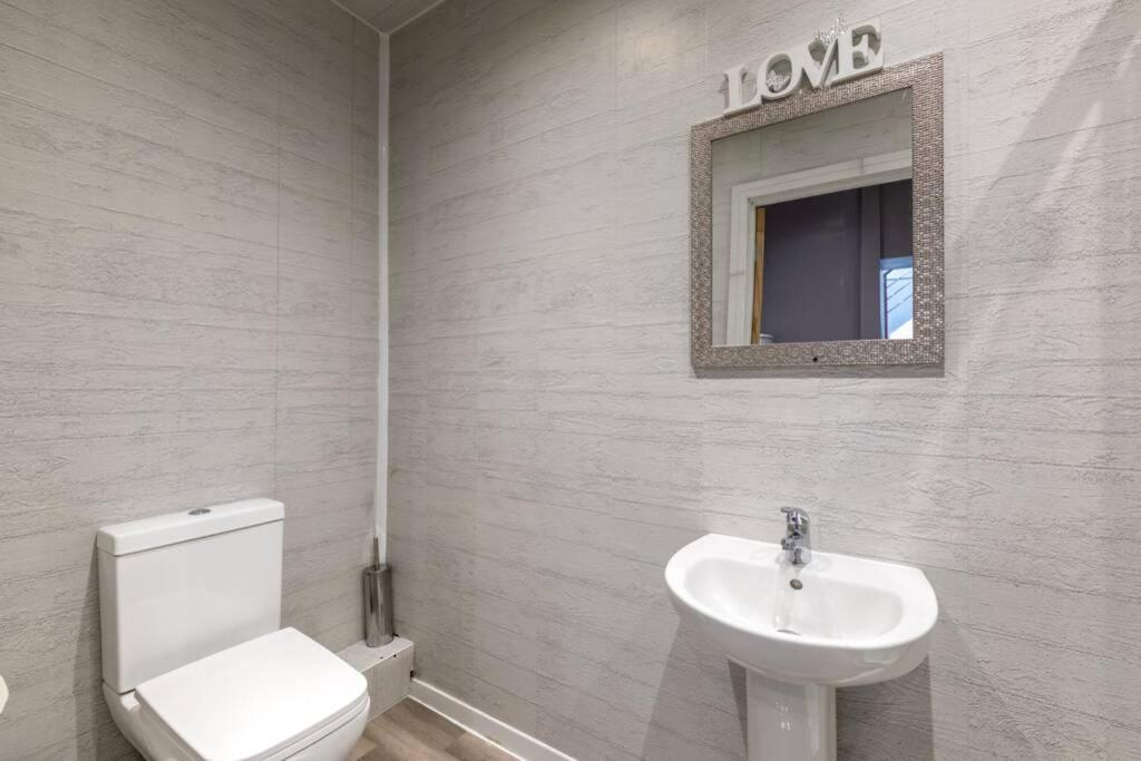 Darlington Luxury Penthouse Apartment Exterior foto